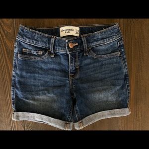 Abercrombie Kids denim shorts 7/8